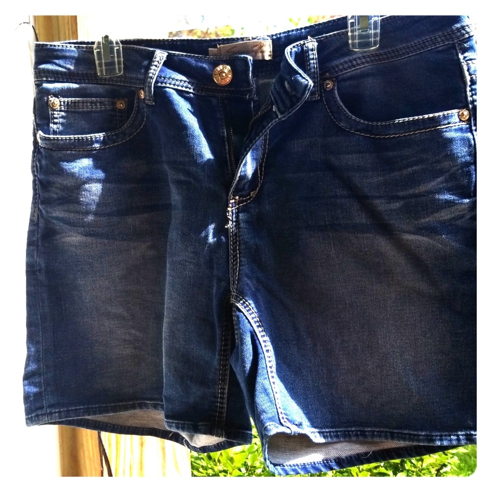 Seven 7 Jean shorts size 14 EUC